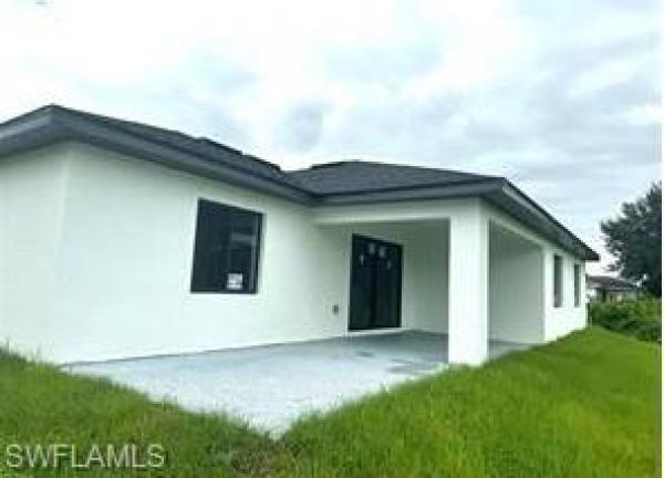 Lehigh Acres, 2613 W 40th St, Lehigh Acres, Florida 33971, image 1