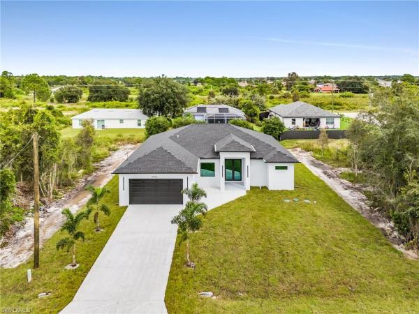 Lehigh Acres, 3002 W 58th St, Lehigh Acres, Florida 33971, image 1