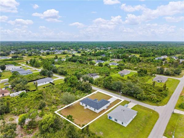 Lehigh Acres, 6018 N Paula Ave, Lehigh Acres, Florida 33971, image 1
