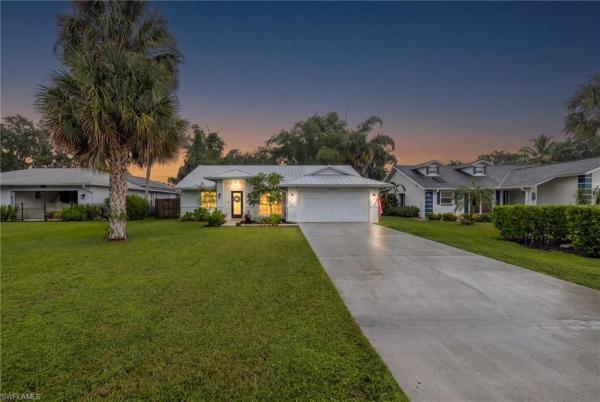 Quail Hollow, 4044 Sawgrass Ln, Naples, Florida 34112, image 1