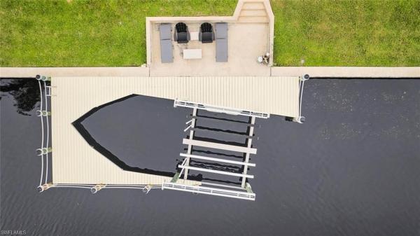 Yacht Club, 5310 Cortez Ct, Cape Coral, Florida 33904, image 1
