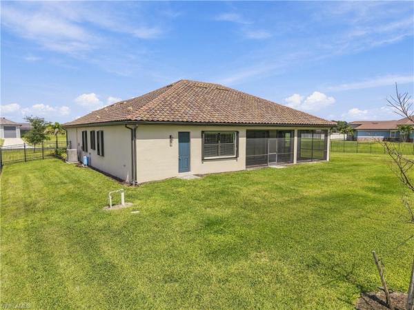 Remington Oaks, 14211 Binghampton Dr, Fort Myers, Florida 33905, image 1