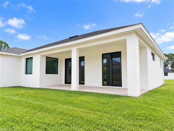 701 7th St, Lehigh Acres, Florida 33972, image 1