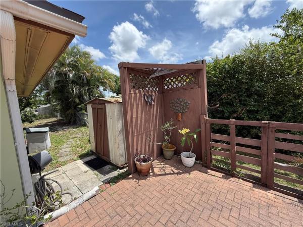 Bowling Green, 1635 Kensington Ct, Fort Myers, Florida 33907, image 1