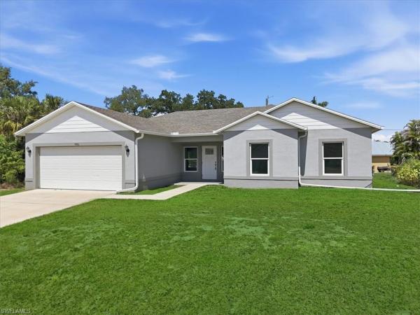 Lehigh Acres, 1406 Ford Cir, Lehigh Acres, Florida 33936, image 1