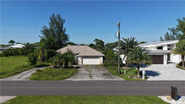 Cape Coral Residential, 209 28th Ter, Cape Coral, Florida 33904, image 1