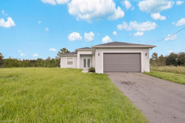 The Cottages At Naples Bay Resort, 4391 NE 66th Ave, Naples, Florida 34120, image 1