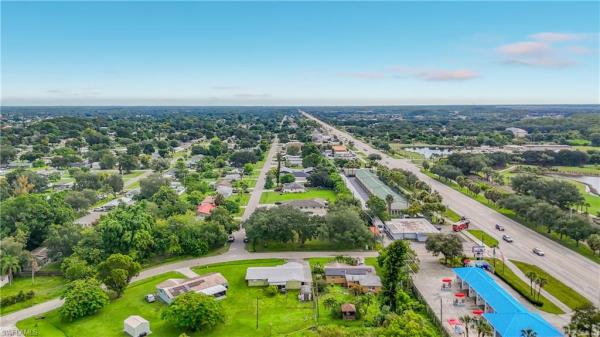 Fort Myers Shores, 2901 Parkview Dr, Fort Myers, Florida 33905, image 1