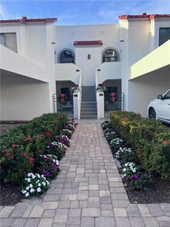 619 Beachwalk Cir #I201, Naples, Florida 34108, image 1