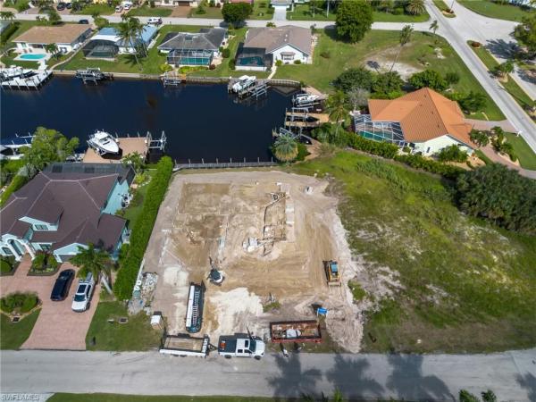 Palm Acres, 14740 Caleb Dr, Fort Myers, Florida 33908, image 1