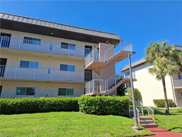 1018 Manatee Rd #E307, Naples, Florida 34114, image 1