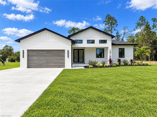 Lehigh Acres, 1319 Cleveland Ave, Lehigh Acres, Florida 33972, image 1