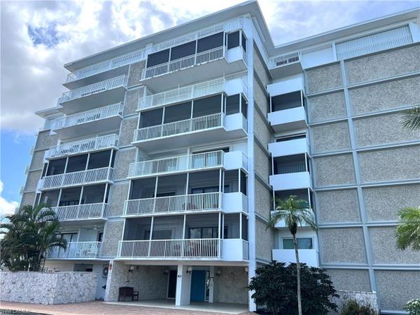 60 W Pelican St #202, Naples, Florida 34113, image 1