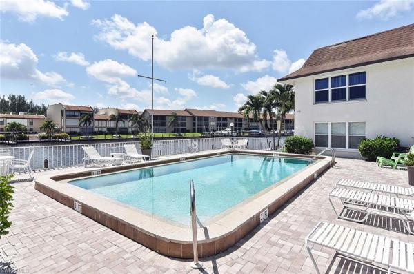 Commodore, 4211 SE 19th Pl #2C, Cape Coral, Florida 33904, image 3