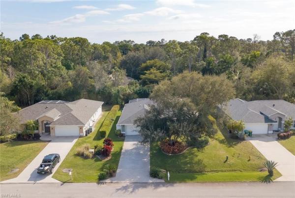272 Johnnycake Dr, Naples, Florida 34110, image 1