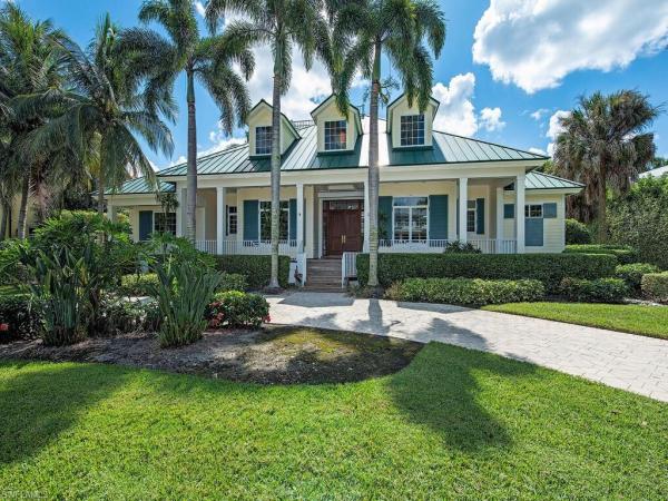 Olde Naples, 194 N 4th Ave, Naples, Florida 34102, image 1
