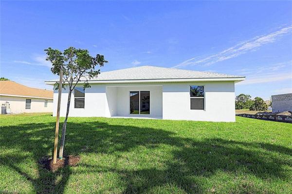 Lehigh Acres Residential, 3416 W 22nd St, Lehigh Acres, Florida 33971, image 1