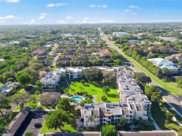 Bermuda Club, 5959 Winkler Rd #304, Fort Myers, Florida 33919, image 1