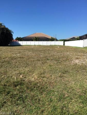 Cape Coral Residential, 4402 25th Ave, Cape Coral, Florida 33914, image 1