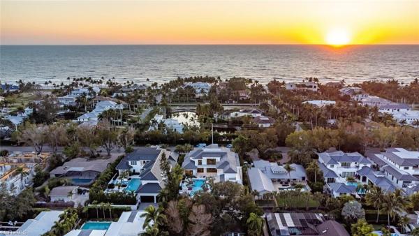 Aqualane Shores, 1655 Gordon Dr, Naples, Florida 34102, image 1