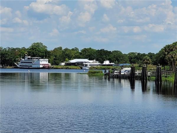Riverwind Cove, 16731 Oak Grove Ct, Alva, Florida 33920, image 1
