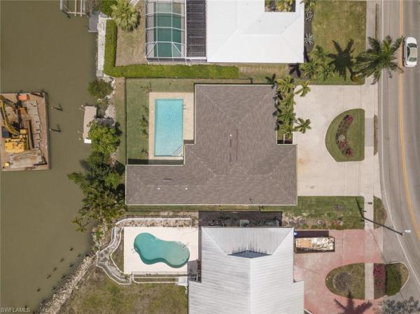 Oyster Bay, 1180 Sandpiper St, Naples, Florida 34102, image 1