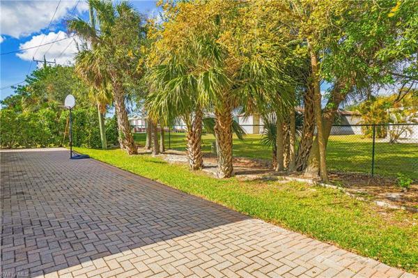 Spring Lakes, 11887 Forest Mere Dr, Bonita Springs, Florida 34135, image 1