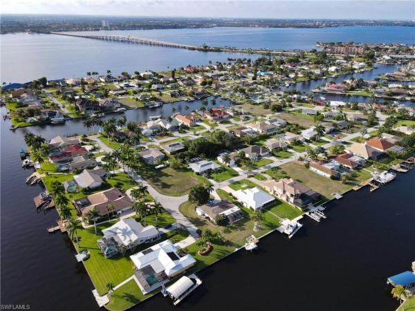 4403 19th Ave, Cape Coral, Florida 33904, image 1