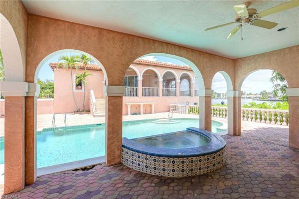 Venetian Estates At Park Shore, 4150 N Gulf Shore Blvd #2, Naples, Florida 34103, image 1