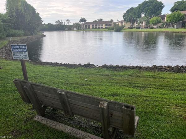 Foxmoor Village, 5721 Foxlake Dr #8, North Fort Myers, Florida 33917, image 1