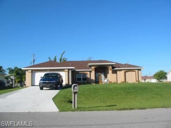 Cape Coral Residential, 702 8th Ct, Cape Coral, Florida 33991, image 1