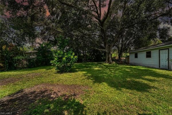 Coconut Grove At Olde Naples, 837 W Coconut Cir, Naples, Florida 34104, image 1