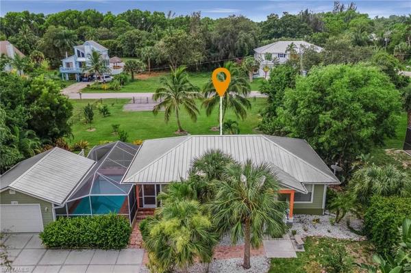 Sundiet Village, 7487 Georgiana Dr, Bokeelia, Florida 33922, image 1