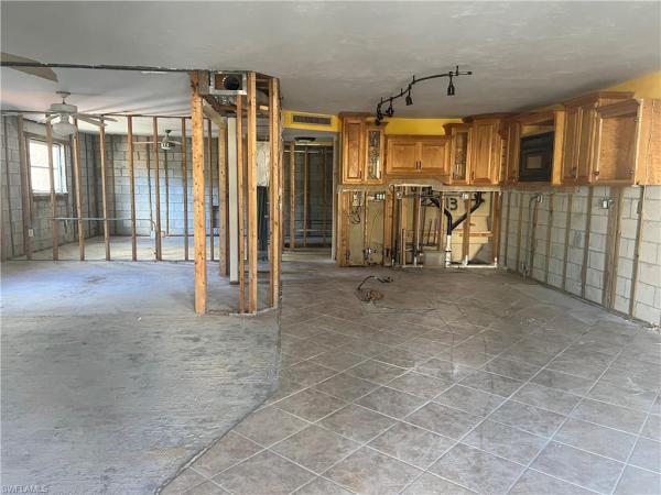 Chesapeake Landings At Oyster Bay, 1537 Chesapeake Ave #A-4, Naples, Florida 34102, image 1