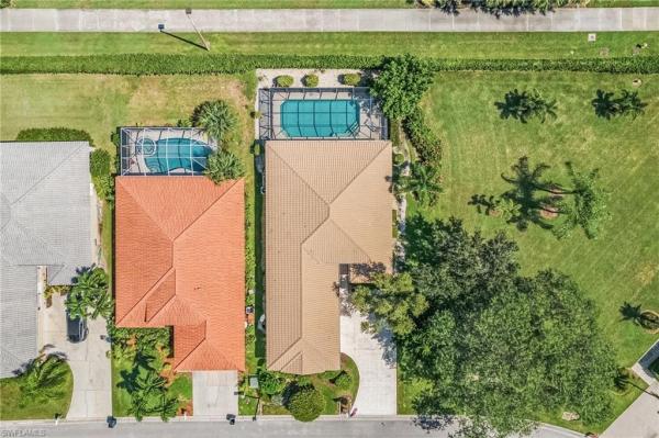 Silverlakes, 11282 Lakeland Cir, Fort Myers, Florida 33913, image 1