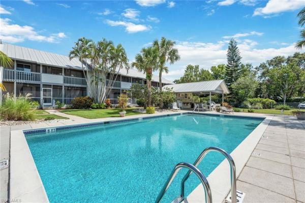 Intown Club, 1251 N 7th Ave #305, Naples, Florida 34102, image 1