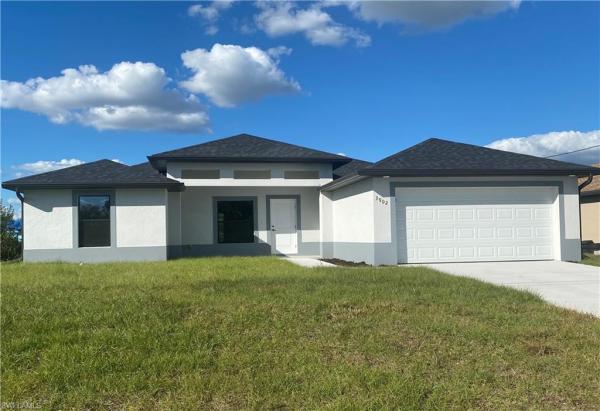 Lehigh Acres Residential, 3902 SW 15th St, Lehigh Acres, Florida 33976, image 1