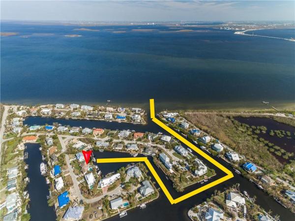 Sanibel Isles, 1748 Jewel Box Dr, Sanibel, Florida 33957, image 1