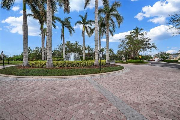 Ibis Cove, 8020 Sivon Way #904, Naples, Florida 34119, image 1