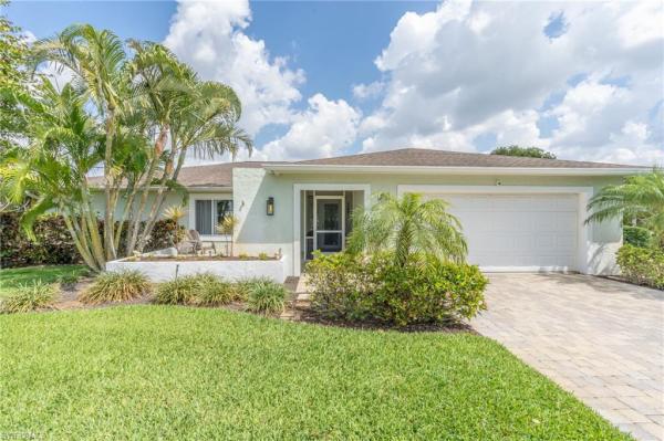 Pinehurst Estates, 330 Pinehurst Cir, Naples, Florida 34113, image 1