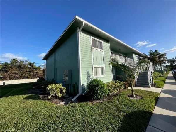 Naples Keep At Palm River Estates, 146 E Cypress Way #805, Naples, Florida 34110, image 1