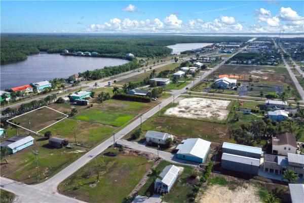 Everglades City No HOA, 507 Collier Ave, Everglades City, Florida 34139, image 1