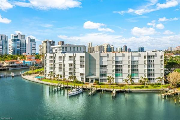 Pelican Point At Park Shore, 300 Park Shore Dr #4E, Naples, Florida 34103, image 1