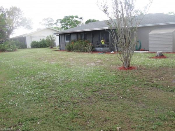 Foxmoor Pines, 1390 White Cedar Ln, North Fort Myers, Florida 33917, image 1