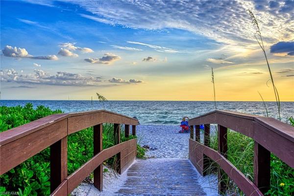 Lakewood, 425 Pine Lake Dr, Naples, Florida 34112, image 1