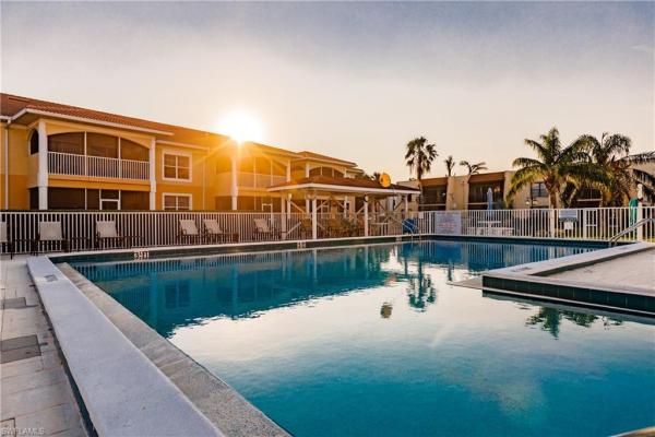 Maple Gardens, 12505 Mcgregor Blvd #206, Fort Myers, Florida 33919, image 1