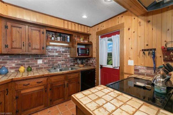 Orange River Ranchettes, 5500-5510 Pangola Rd, Fort Myers, Florida 33905, image 1