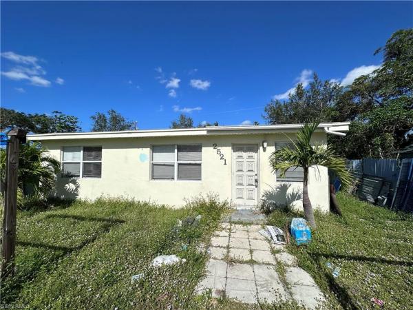 Naples No HOA, 2521 Van Buren Ave, Naples, Florida 34112, image 1