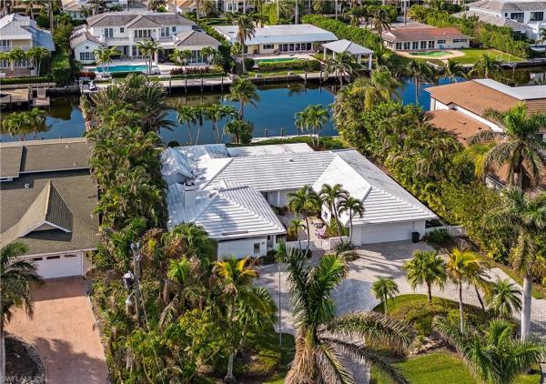 Aqualane Shores, 1990 S 7th St, Naples, Florida 34102, image 1