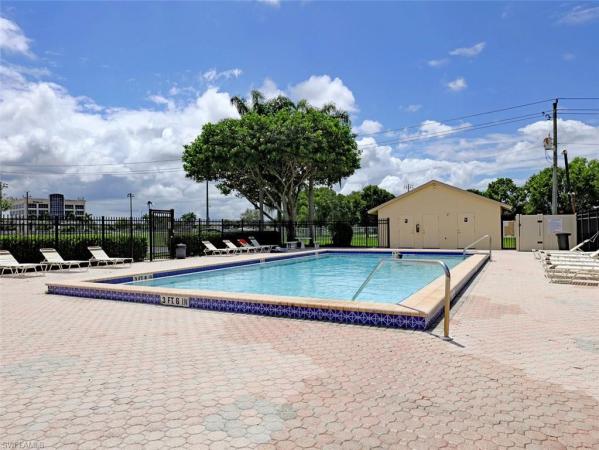 The Village Of Cedarbend, 5238 Cedarbend Dr #4, Fort Myers, Florida 33919, image 1